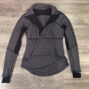 Lululemon Quarter Zip with front pocket EUC. Colors gray and black